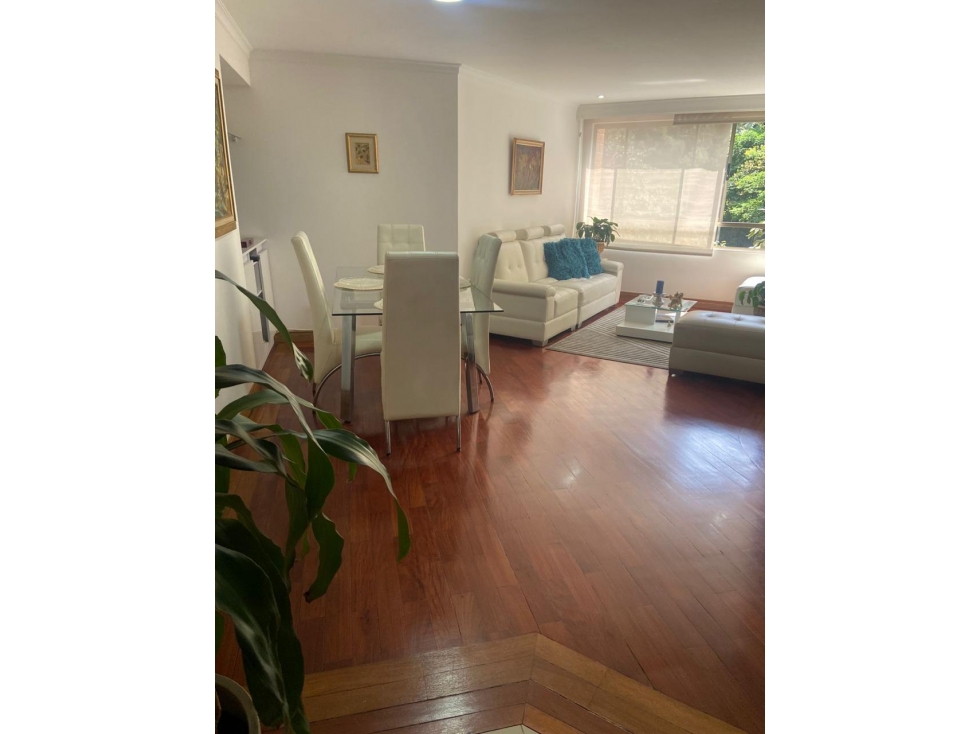 APARTAMENTO EN VENTA EL POBLADO CASTROPOL — foto 3