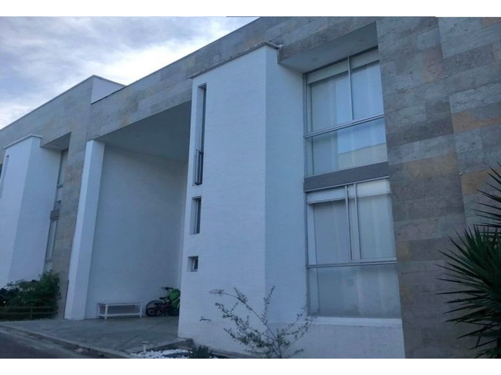 Venta de Casa de Lujo al norte de Armenia