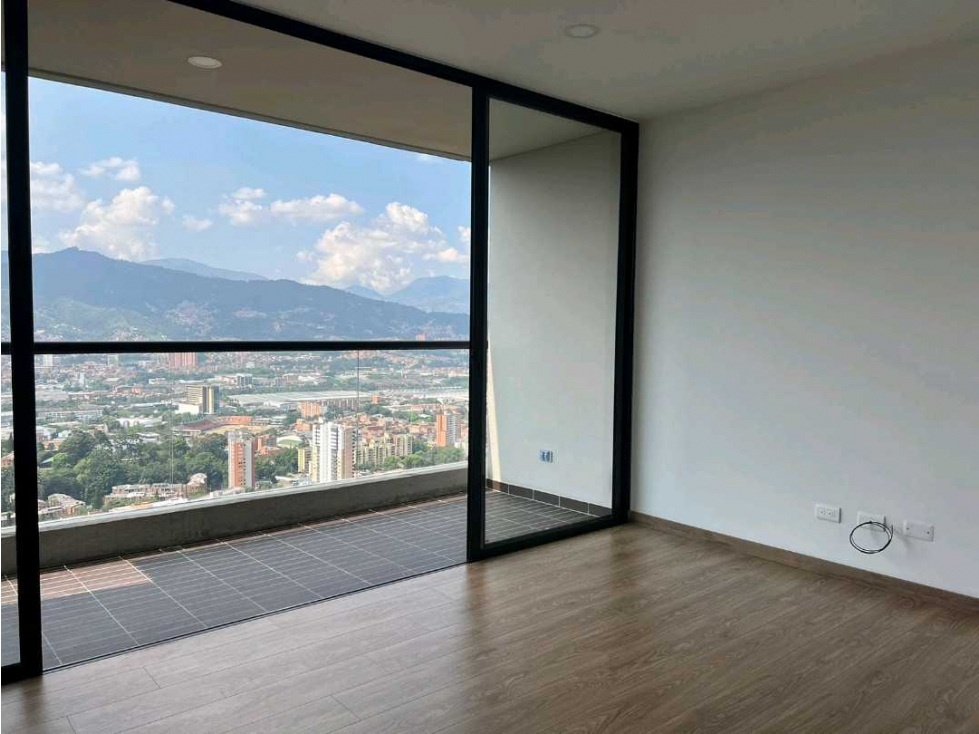 Venta apartamento con vista panorámica Envigado sector el trianón — foto 3
