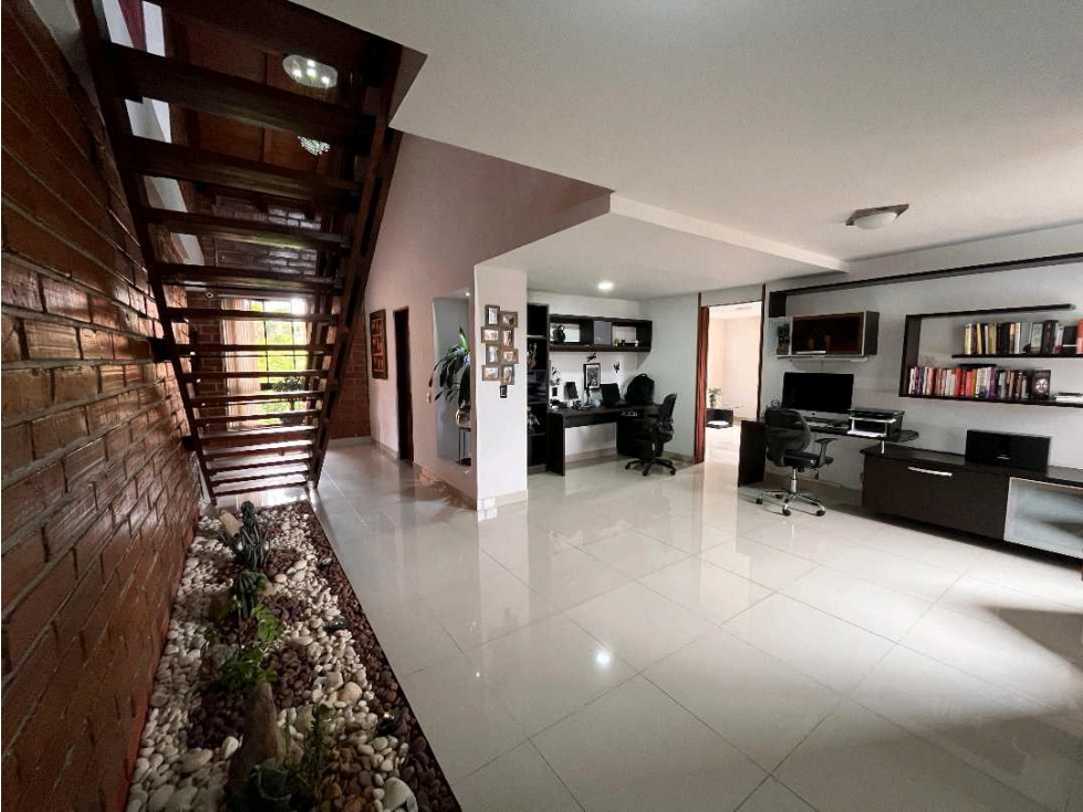 Venta Apartamento duplex Poblado la inferior — foto 3