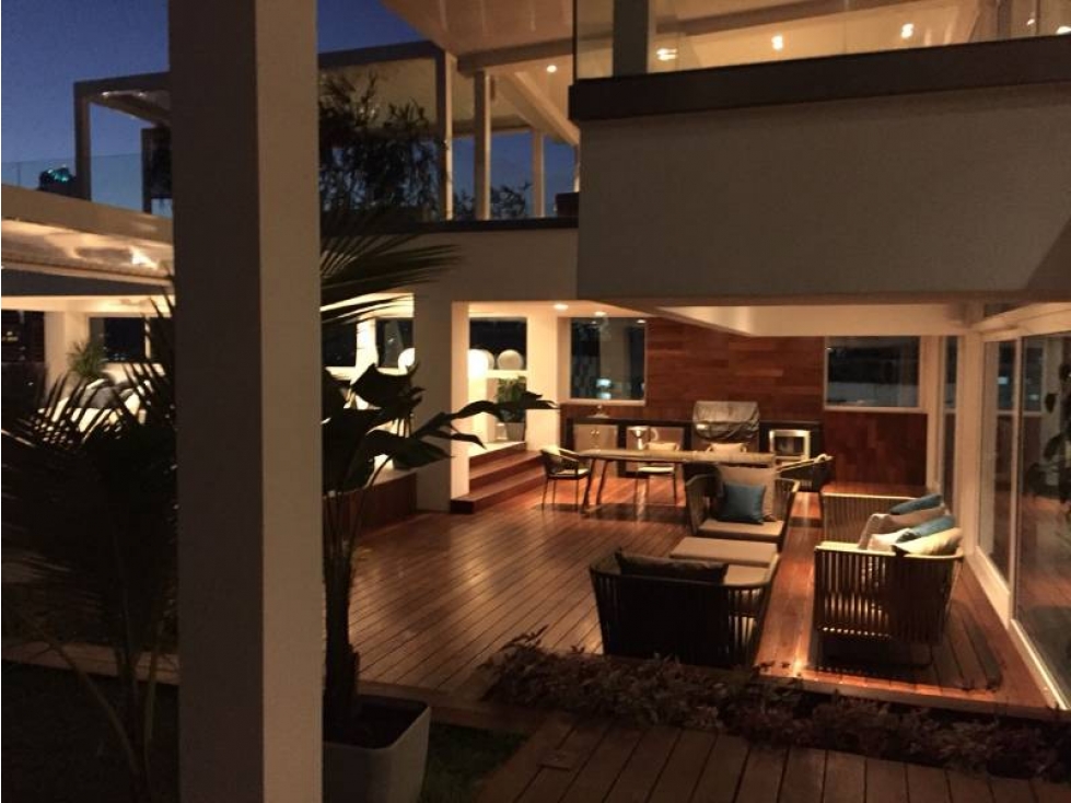 LUXURY PENTHOUSE - PUNTA PACIFICA