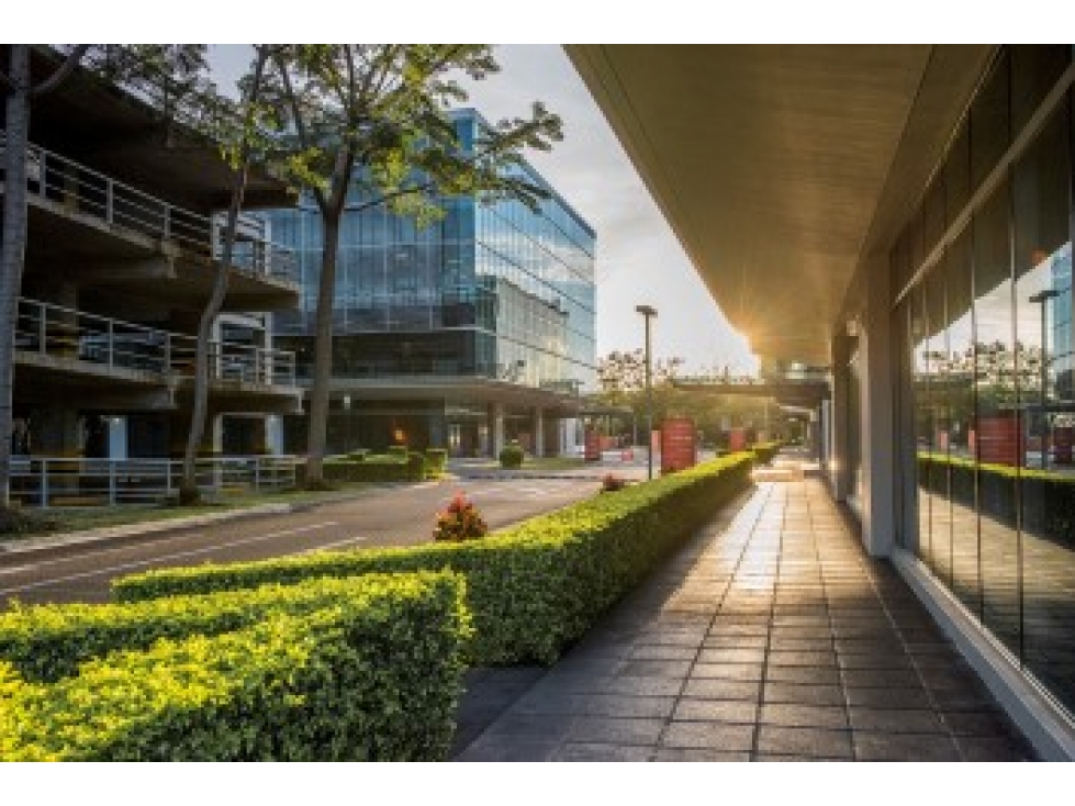 PARQUE EMPRESARIAL FORUM 2 — foto 4