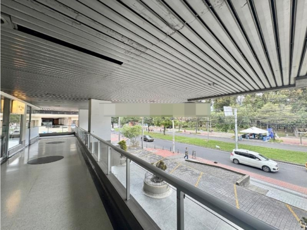 VENDO LOCAL COMERCIAL SANTA PAULA — foto 6