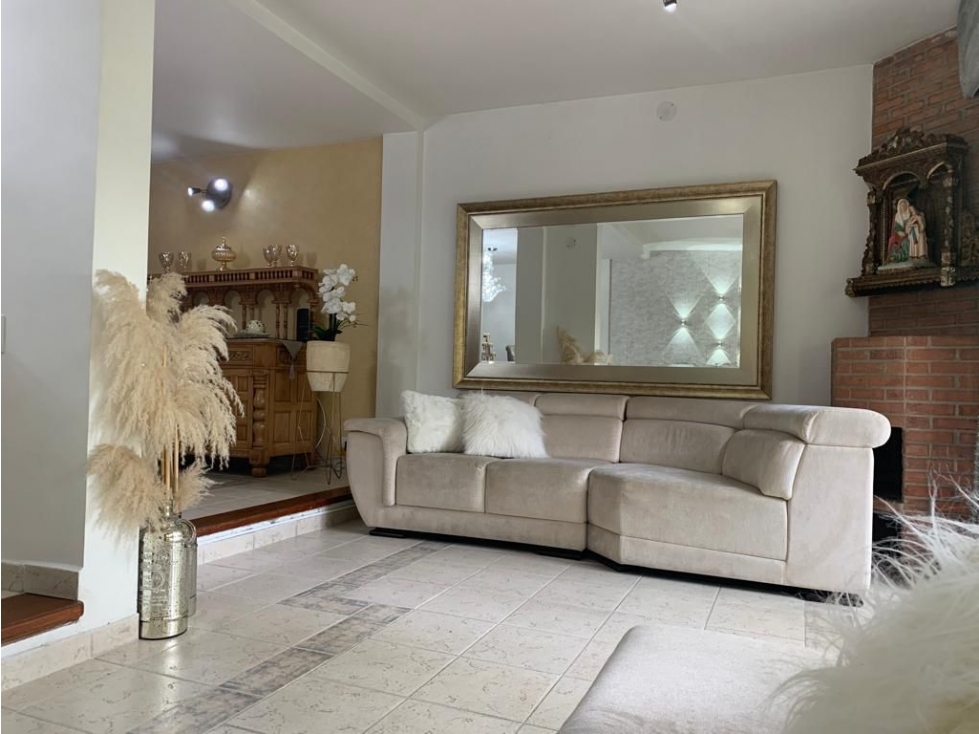 CASA EN VENTA ENVIGADO SECTOR ESCOBERO