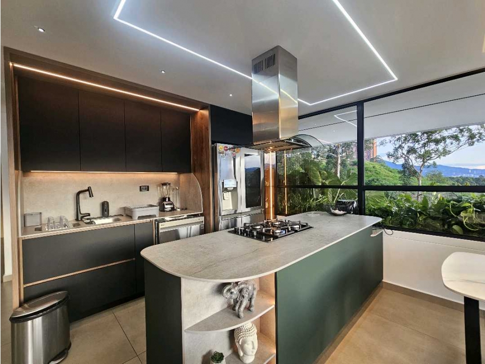 Venta de apartamento en el poblado sector palmas