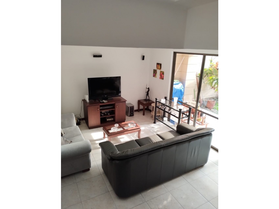 VENTA CASA EN ENVIGADO SECTOR BENEDICTINOS — foto 2