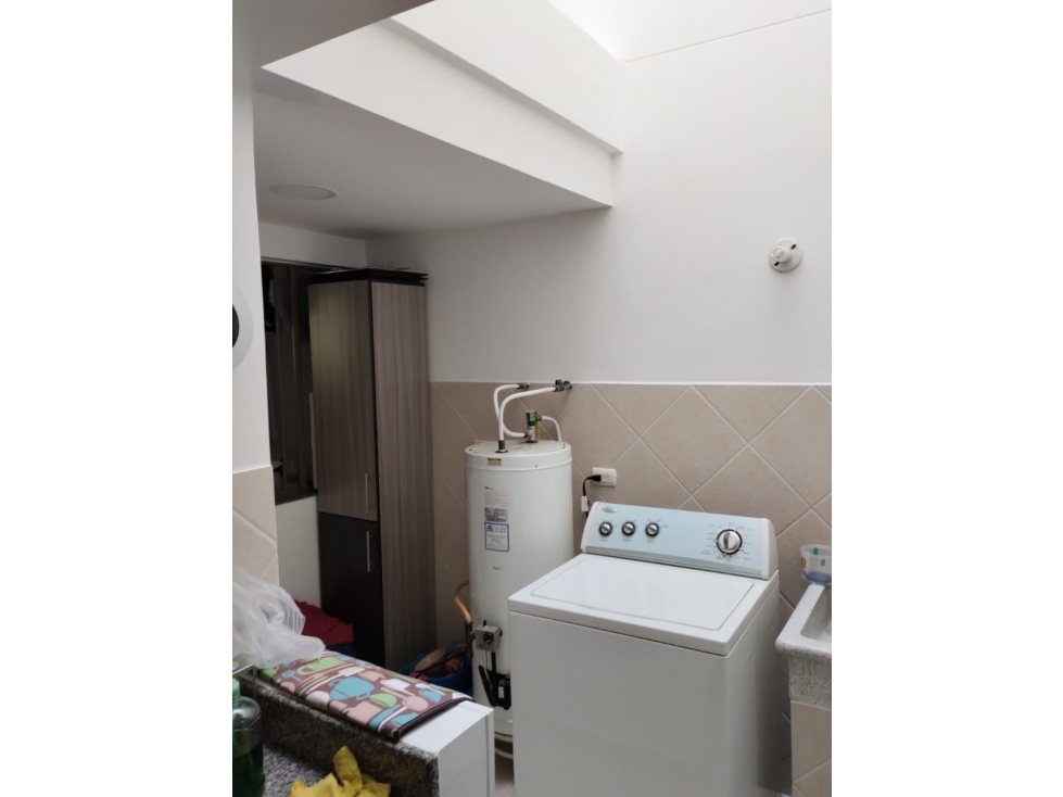 VENTA CASA EN ENVIGADO SECTOR BENEDICTINOS — foto 4
