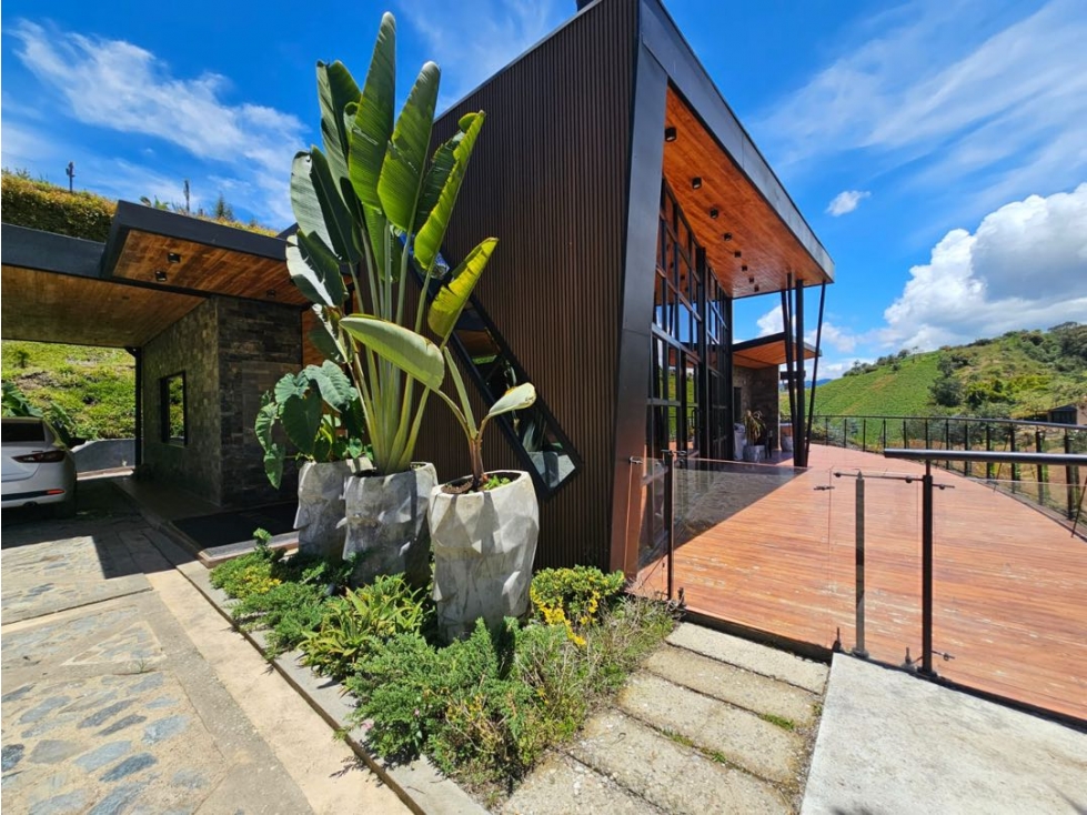 Venta de casa finca ubicada en Antioquia Marinilla — foto 2