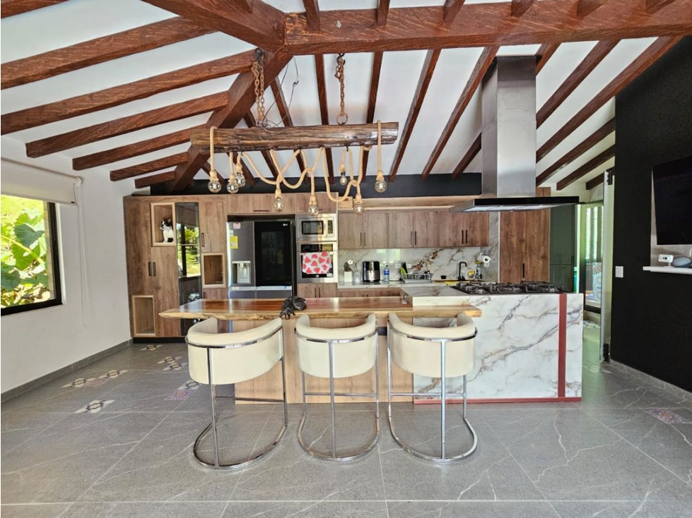 Venta de casa finca ubicada en Antioquia Marinilla — foto 4
