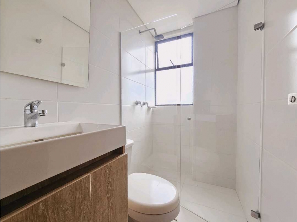 Apartamento en venta ubicado en Rionegro sector Barroblanco. Rentando — foto 4