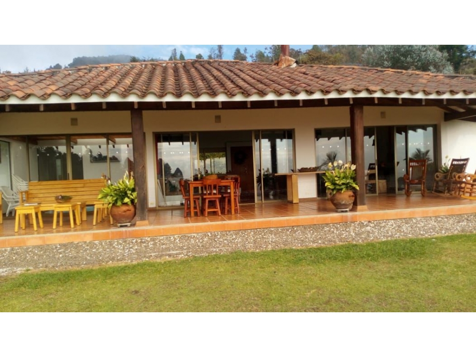 VENTA DE CASA DE CAMPO MAS LOTE EN VEREDA EL TABLAZO. Rionegro, Ant — foto 4