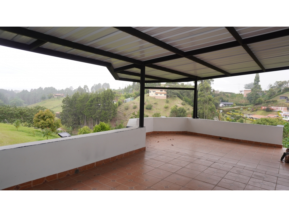 CASA DE CAMPO Y LOTE EN VENTA. Vereda Bellavista, Guarne. Ant. — foto 5