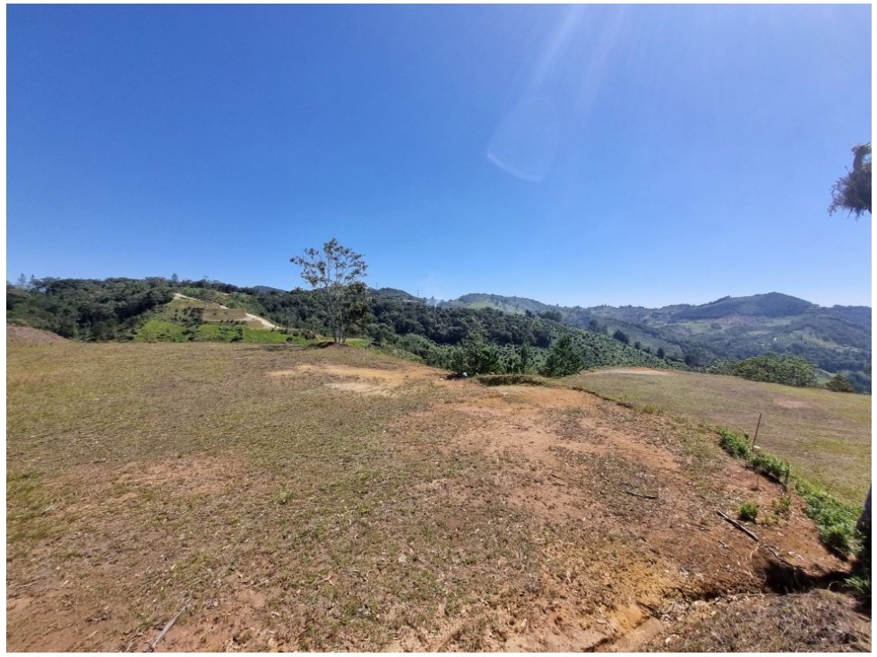 HERMOSO LOTE EN PARCELACION EL RETIRO, Vereda Pantanillo. Antioquia — foto 3