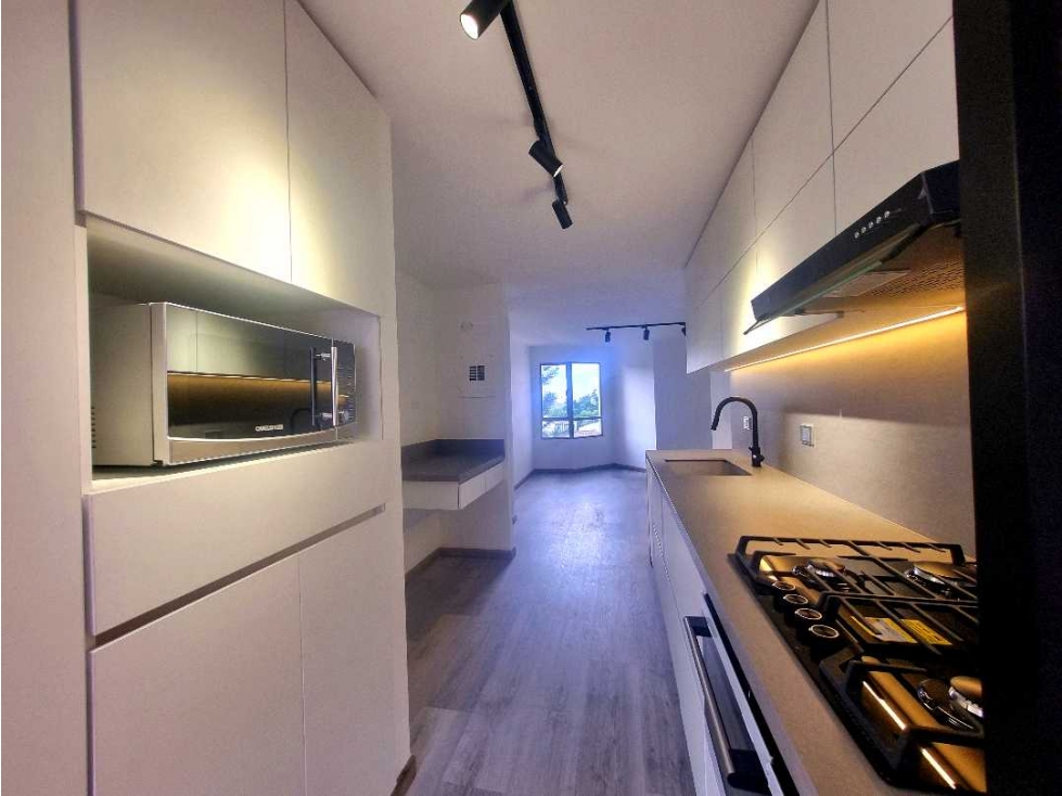 Venta Apartamento REMODELADO Patio Bonito 126 m2 — foto 2