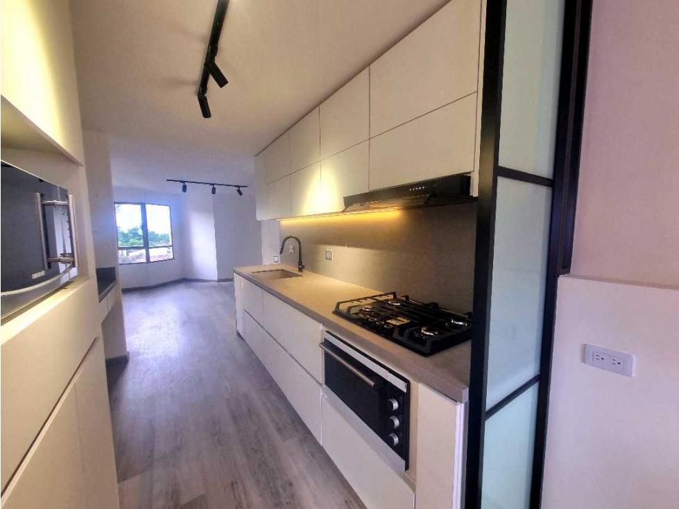 Venta Apartamento REMODELADO Patio Bonito 126 m2 — foto 3