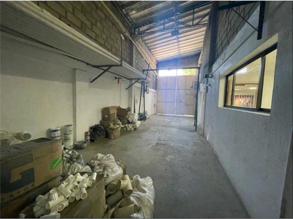 Venta Bodega Via principal El Rodadero. Santa Marta. 266.7 m2 - 6