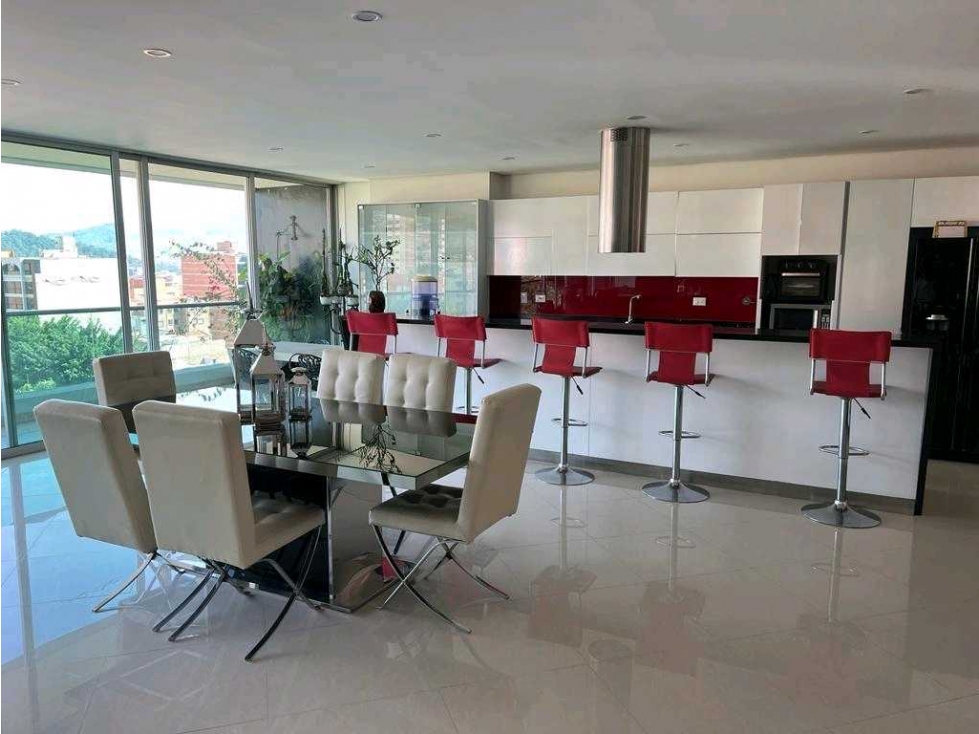 Venta Penthouse en Laureles con terraza. 306 m2 — foto 2