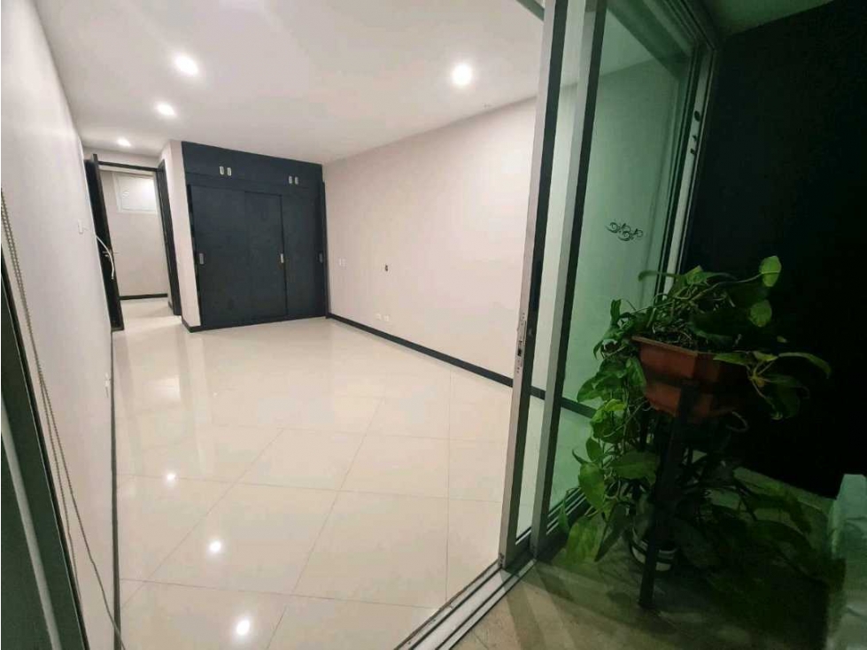 Venta Penthouse en Laureles con terraza. 306 m2 — foto 5