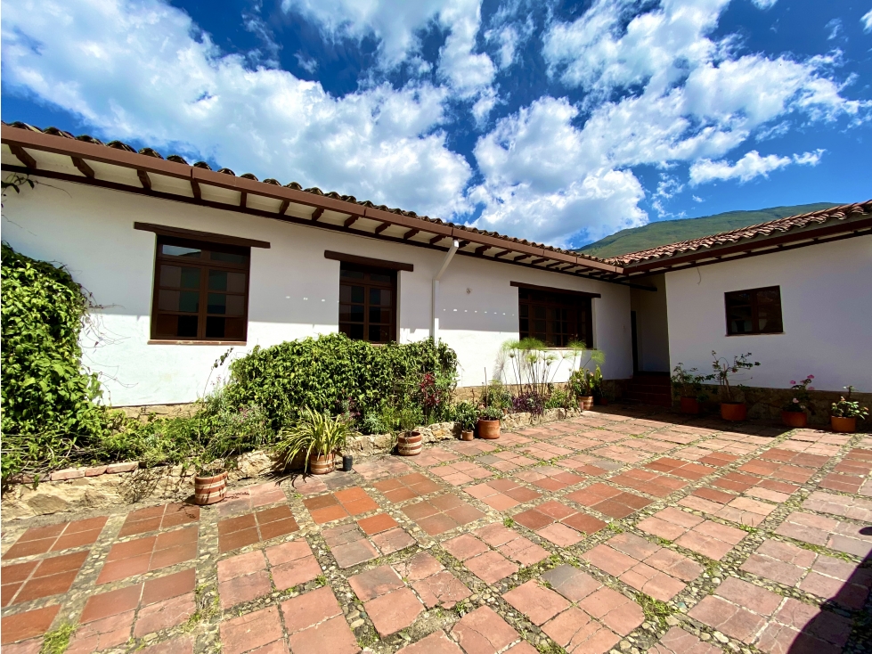 ESPECTACULAR CASA VILLA DE LEYVA-A MEDIA CUADRA DE LA PLAZA-USO HOTEL - 1