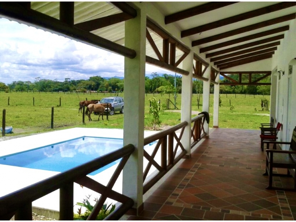 FINCA EN RESTREPO-LLANOS-SE PUEDE VENDER POR LOTES-6-CON MATRICULA - 4