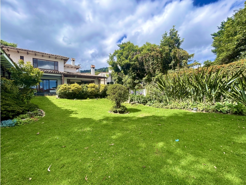 INCREIBLE CASA EN SANTA ANA ORIENTAL-GRAN JARDIN-VENTA-RENTA — foto 2