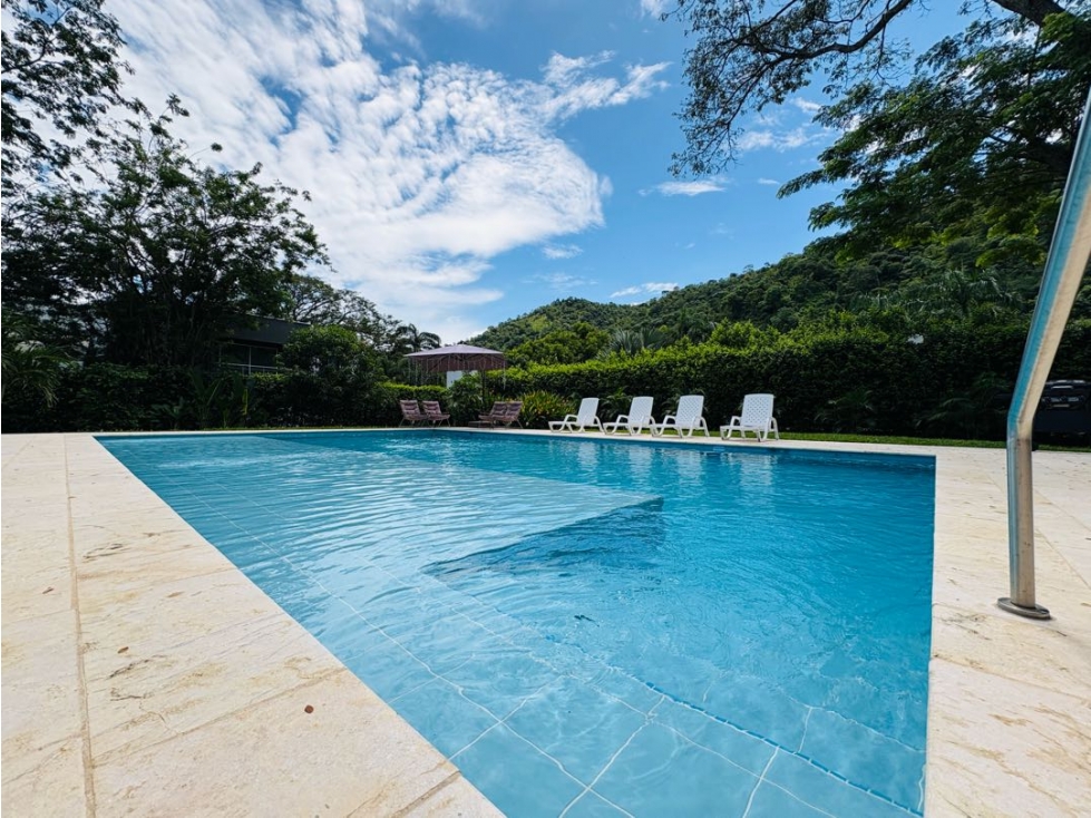 venta Casa en parcelacion cerrada en santa fe de antioquía — foto 2