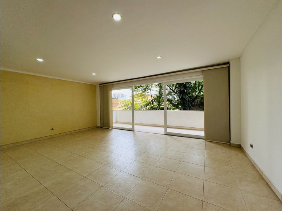 VENTA APARTAMENTO EN CASTROPOL, MEDELLÍN — foto 3