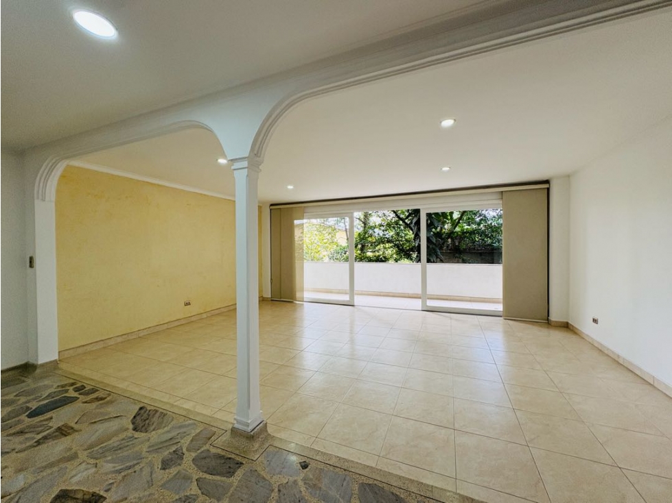 VENTA APARTAMENTO EN CASTROPOL, MEDELLÍN — foto 4