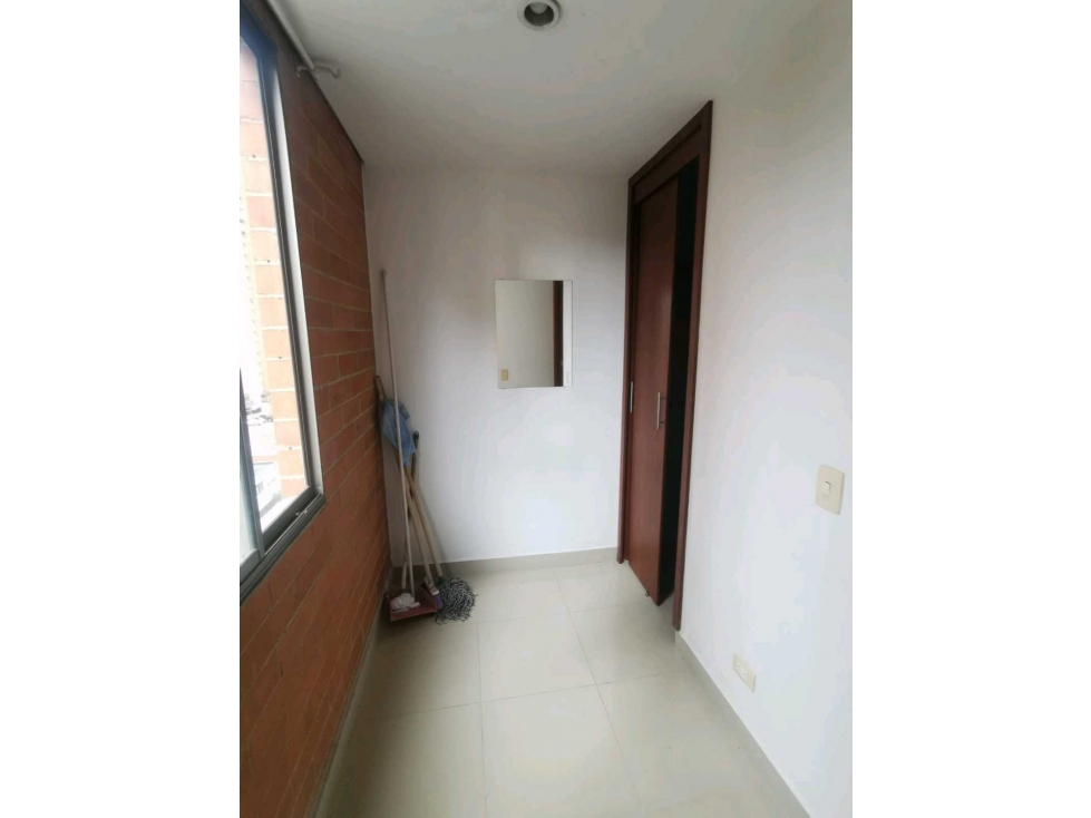 Apartamento en Venta en Itagüí Santa Catalina — foto 4