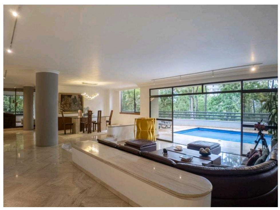 Apartamento con piscina para venta en el poblado