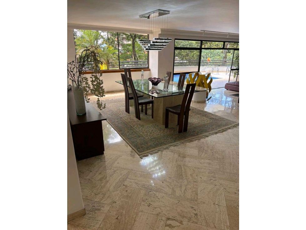 Apartamento con piscina para venta en el poblado — foto 2