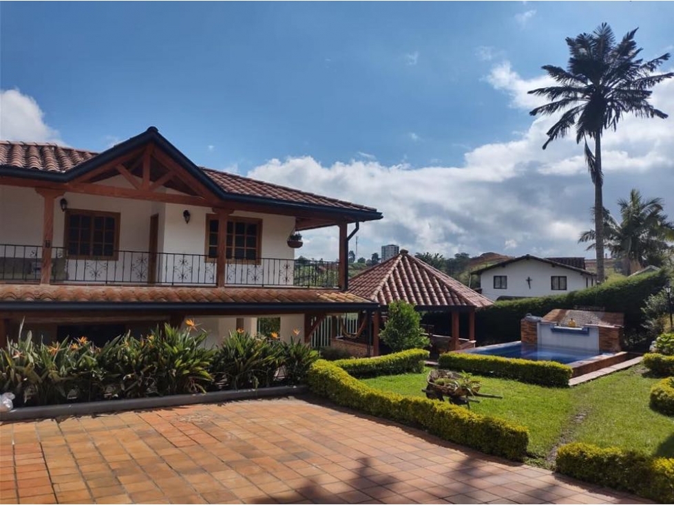 VENTA FINCA EL CARMEN DE VIBORAL SECTOR EL CANADÁ