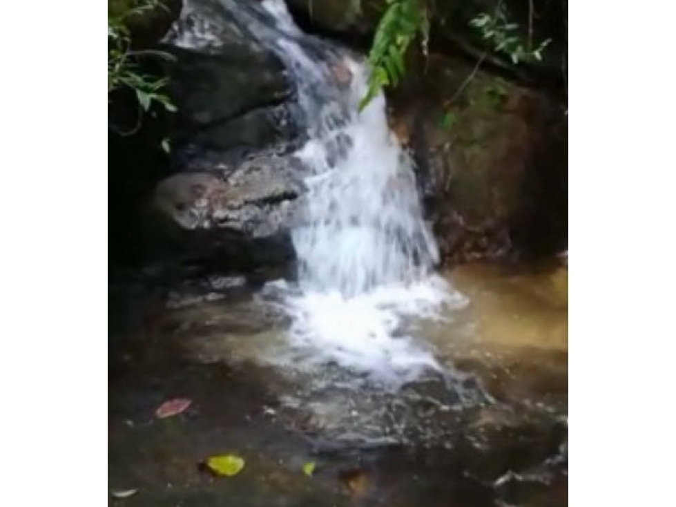 VENTA FINCA LOTE EN GUATAPE GRAN OPORTUNIDAD DE INVERSIÓN