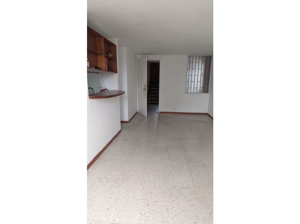 VENTA APARTAMENTO MEDELLÍN CERCA A LA AVENIDA ORIENTAL — foto 5