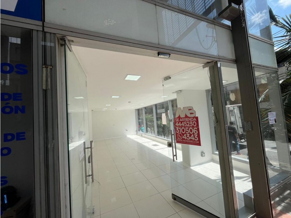 En venta local comercial en Itagui 40 mts primer piso