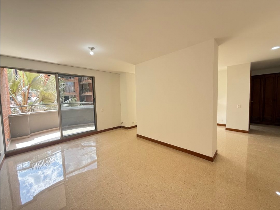 En venta 2 apartamentos con misma matrícula en el corazón de Laureles