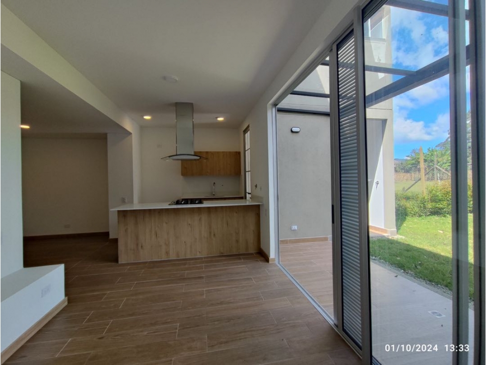 En venta casa la Ceja Unidad cerrada — foto 3