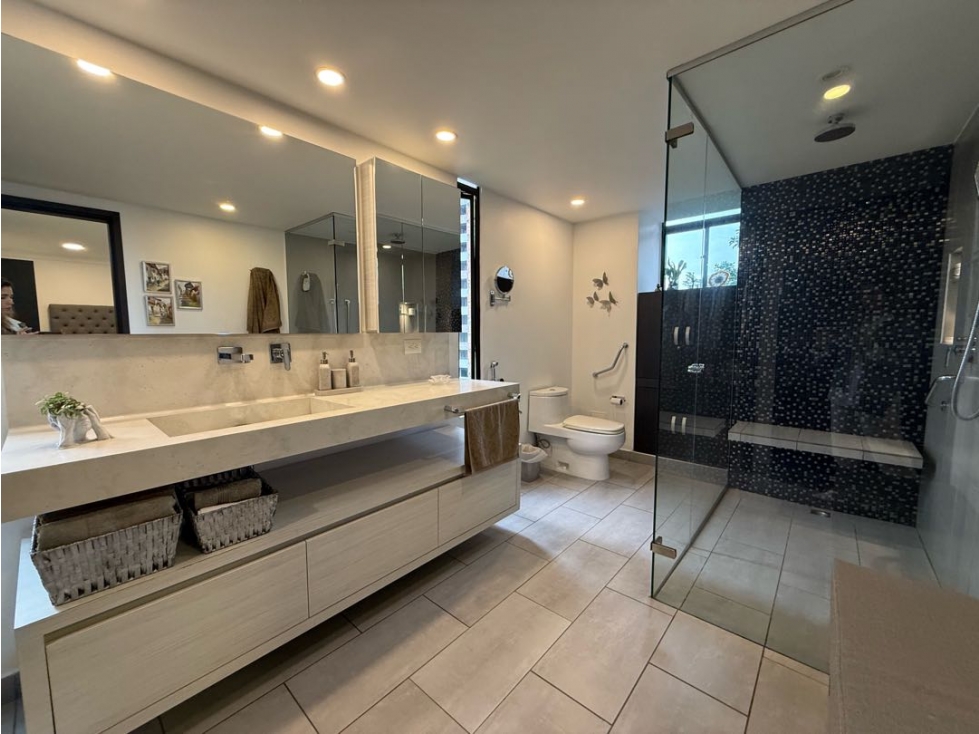 En venta apartamento de lujo en el poblado — foto 6