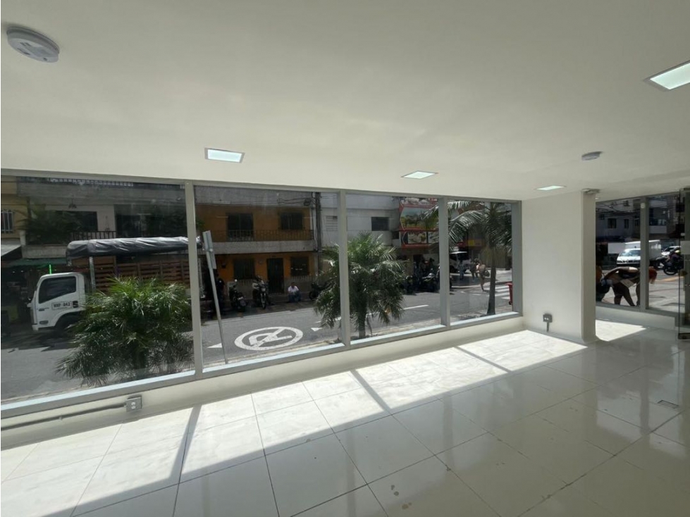 En venta local comercial en Itagui 40 mts primer piso — foto 5