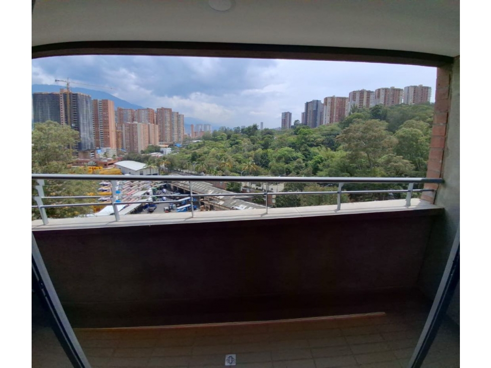 En venta apartamento en plaza fabricato Bello. Entrega en obra gris — foto 3