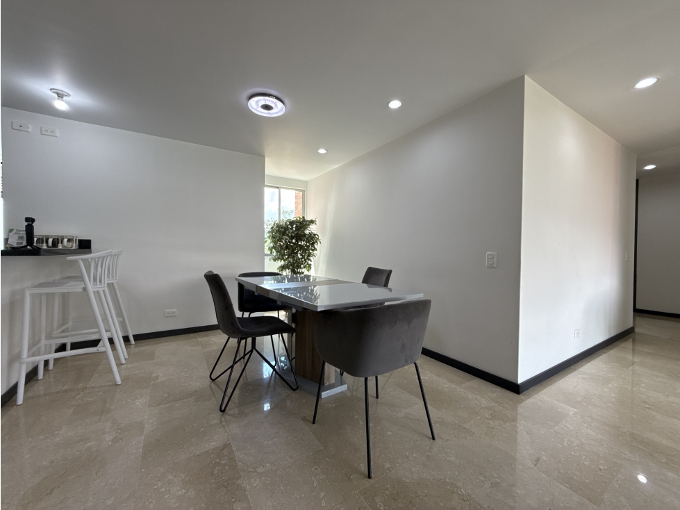 VENTA APTO EN ZUÑIGA ENVIGADO | SECTOR PLANO — foto 2