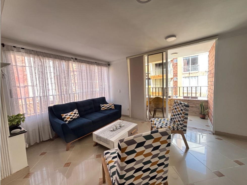 VENDO CASA EN BELLO, BARRIO OBRERO, TERCER PISO 136MTS — foto 2