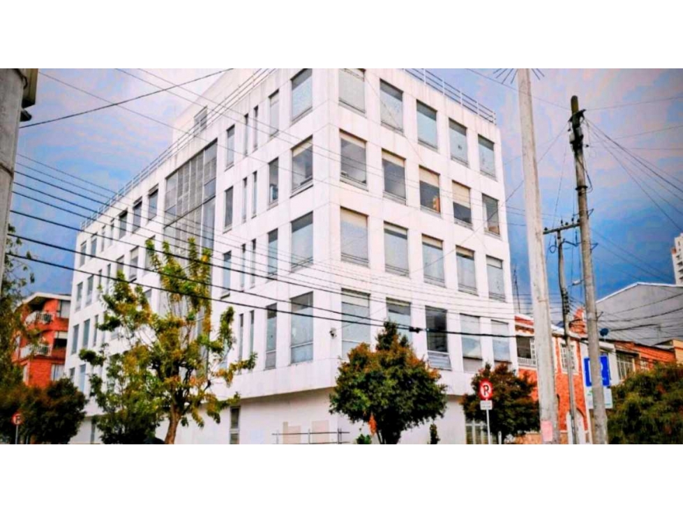 (J) Centro Médico en venta Teusaquillo Bogotá Edificio de 6 pisos