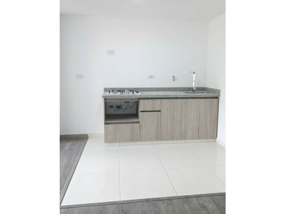 (J) Apartamento en venta Sabaneta sector Aves María — foto 4