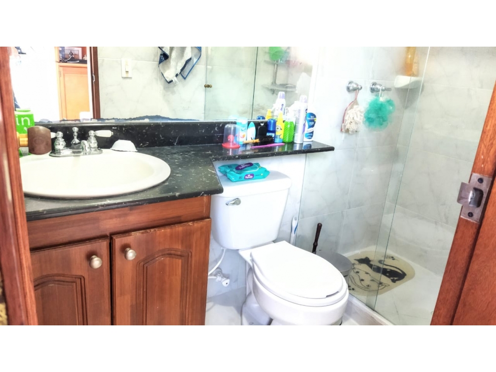 (J) Apartamento dúplex en venta en el corazón Laureles 140 mt2 — foto 5