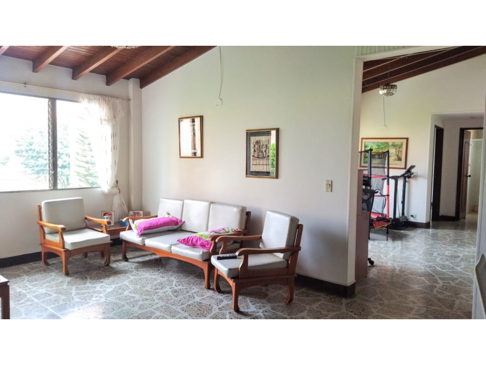 (J) Apartamento en venta Nogal 4to piso sin ascensor — foto 5