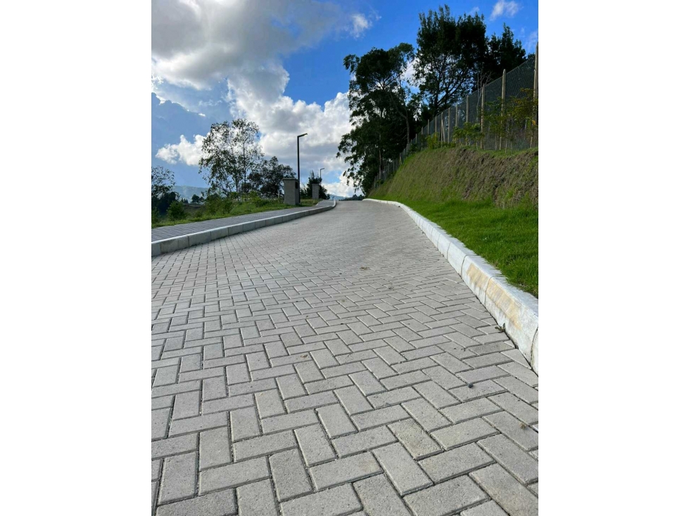 (J) Lote en venta Rionegro cerca al aeropuerto — foto 2