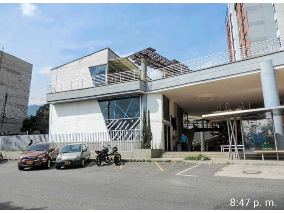 (J) Local comercial en La Estrella 90 mt2 - 4