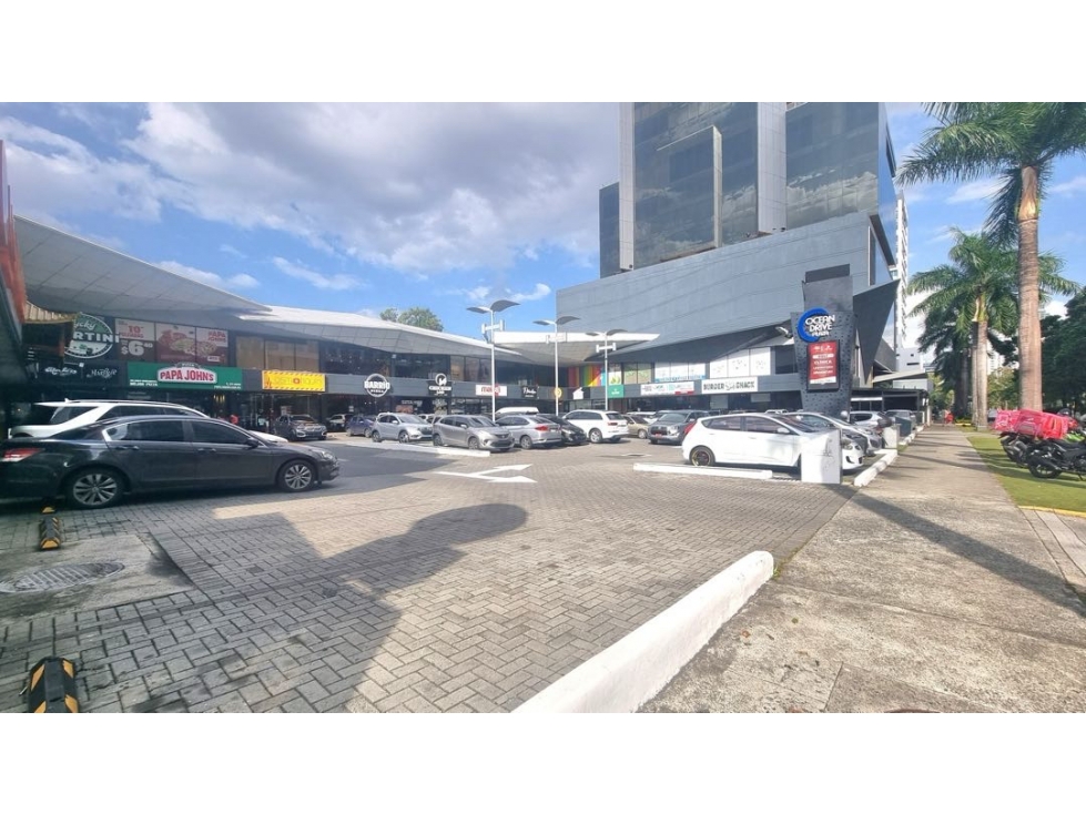 Se Vende Plaza comercial (MZ) - 5