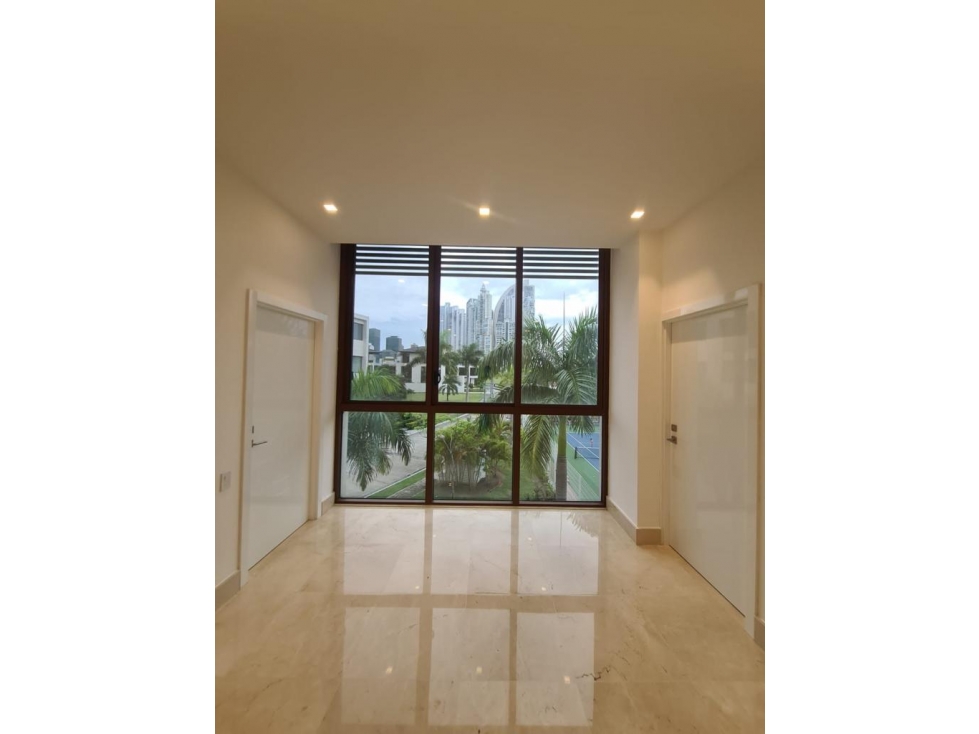 Apartamento en PH Garden Apartments, Ocean Reef Island